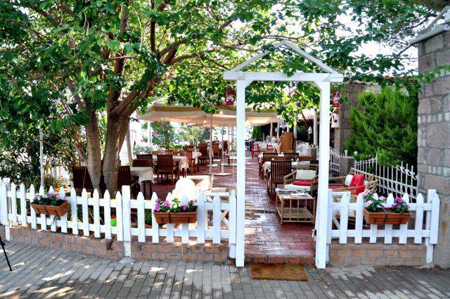 Assos Hunters Hotel (Adults Only) Екстериор снимка