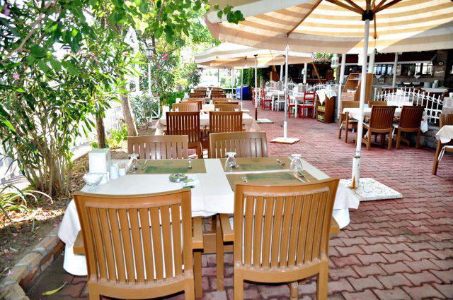 Assos Hunters Hotel (Adults Only) Екстериор снимка