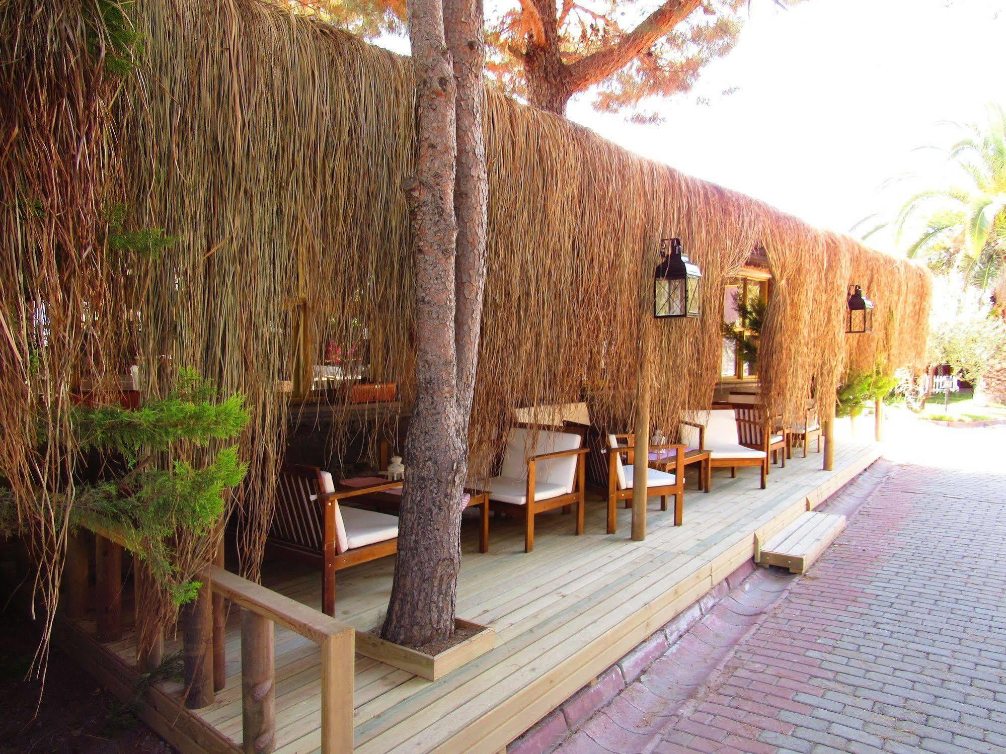 Assos Hunters Hotel (Adults Only) Екстериор снимка