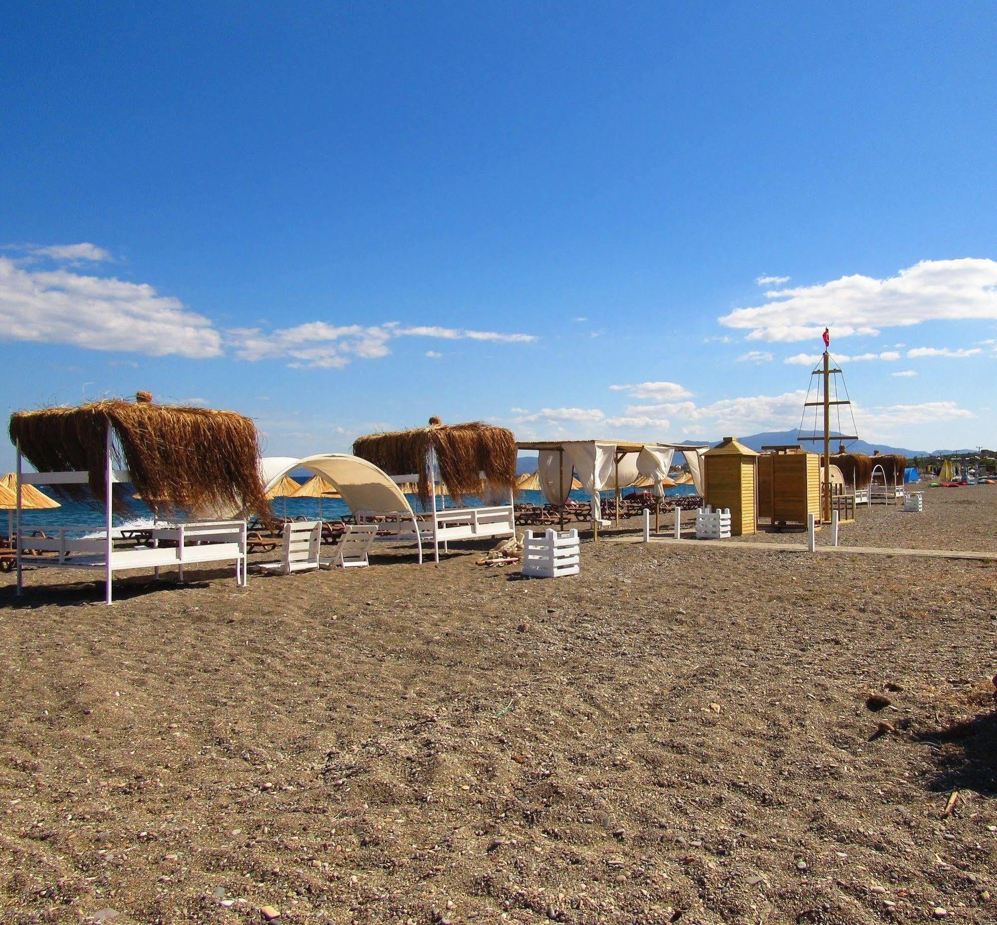 Assos Hunters Hotel (Adults Only) Екстериор снимка
