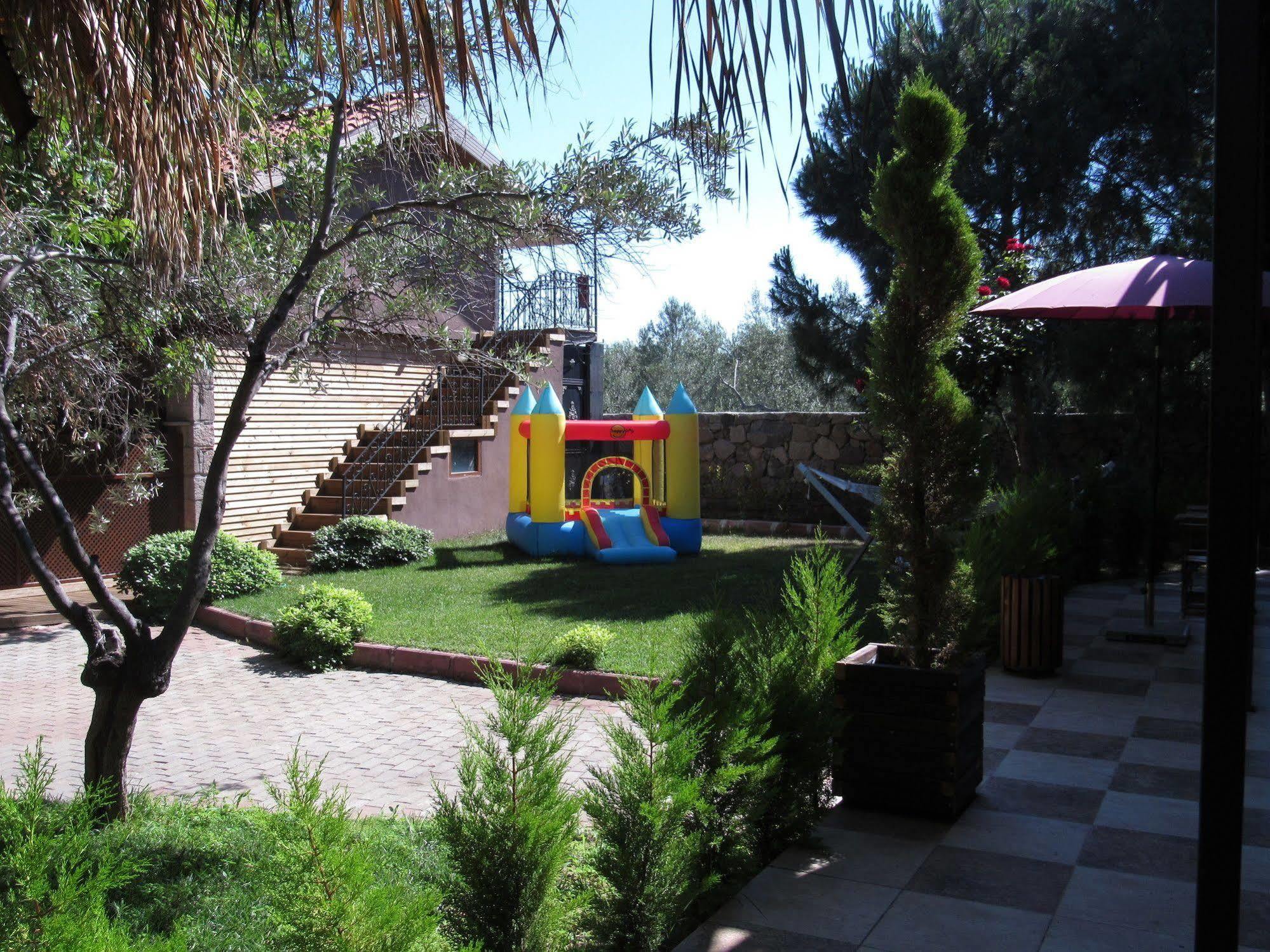Assos Hunters Hotel (Adults Only) Екстериор снимка