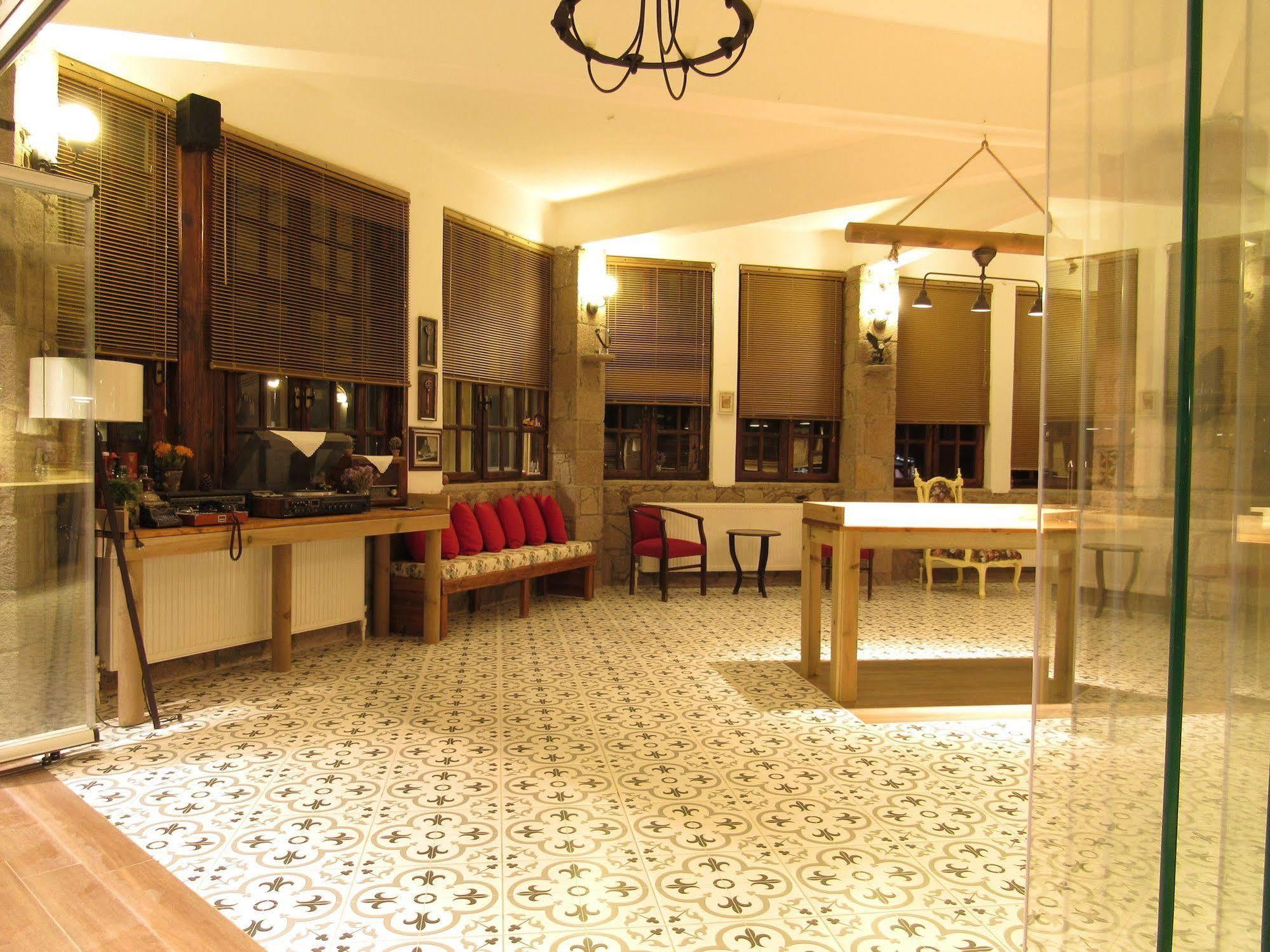 Assos Hunters Hotel (Adults Only) Екстериор снимка
