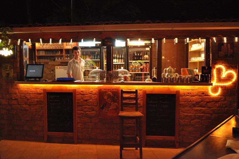 Assos Hunters Hotel (Adults Only) Екстериор снимка