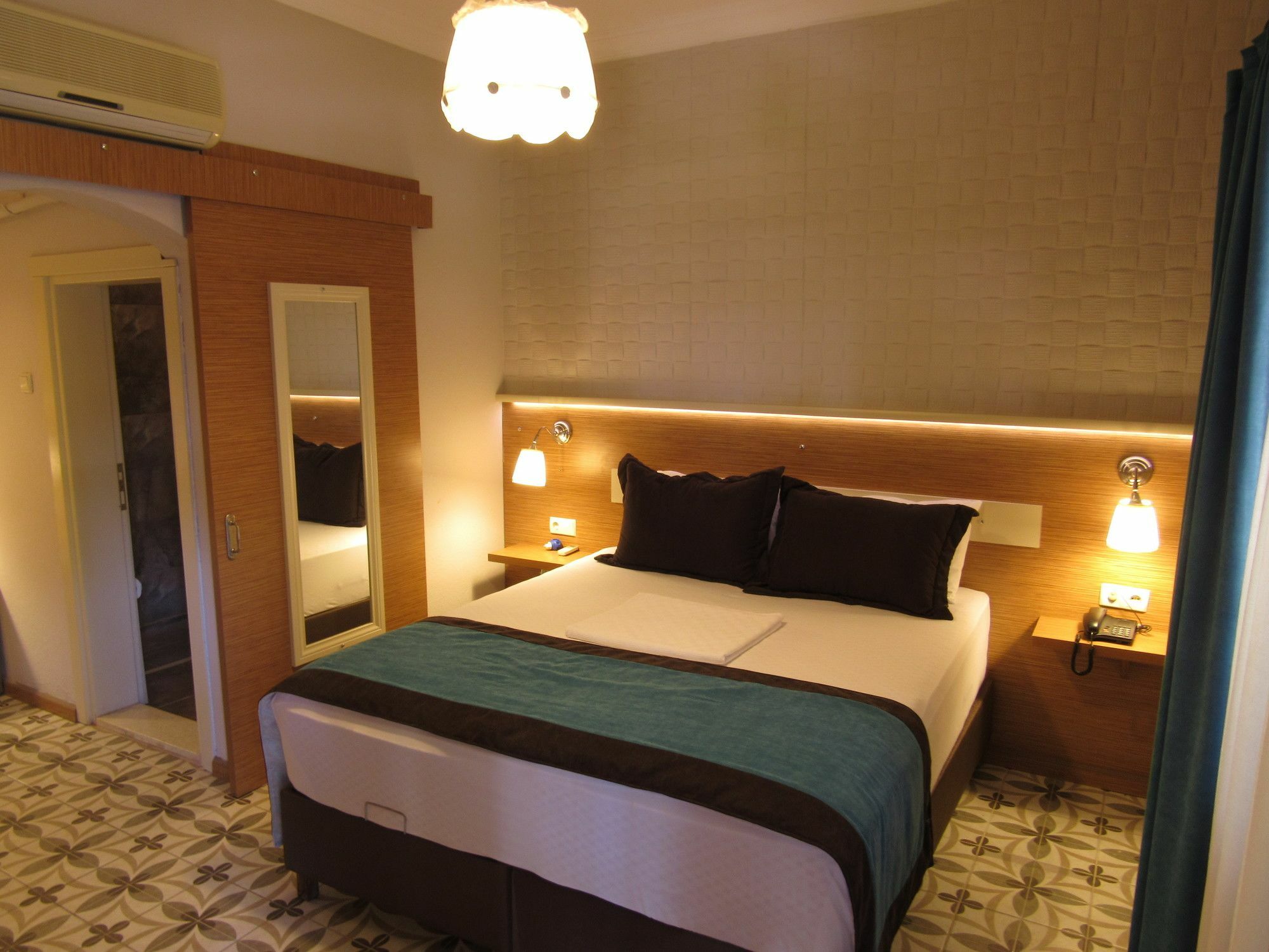 Assos Hunters Hotel (Adults Only) Екстериор снимка